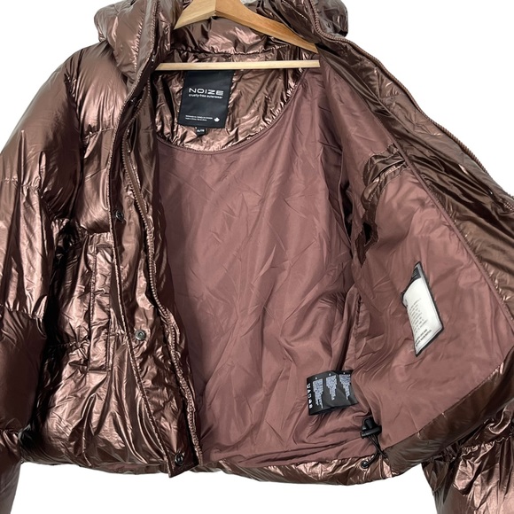 NOIZE Athena Metallic Hooded Puffer Jacket - Picture 9 of 16